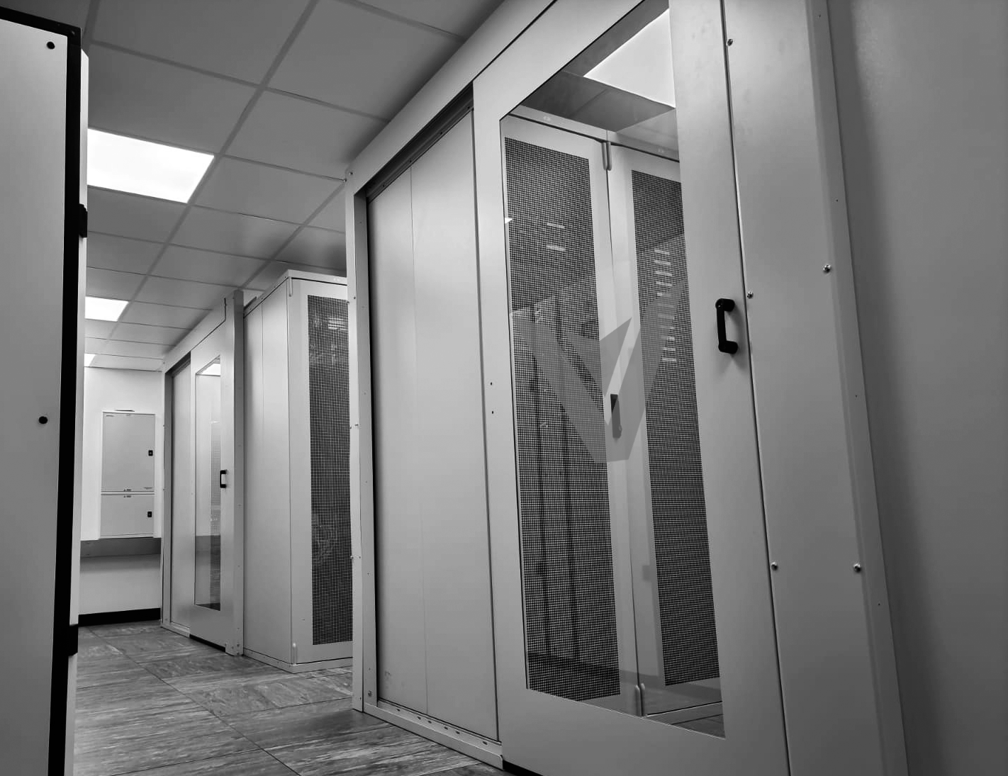 VeloxServ Birmingham data centre server room